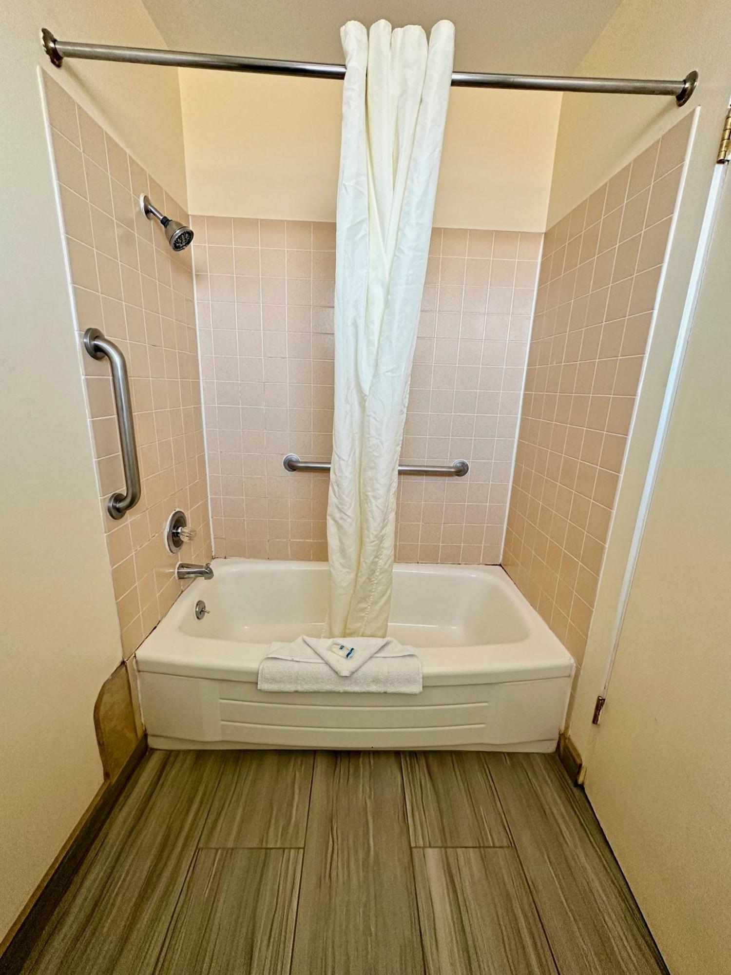 Rodeway Inn Boardman - Hermiston Buitenkant foto